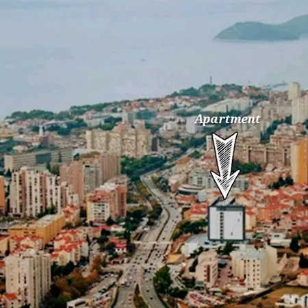 Διαμέρισμα Beata East Side
